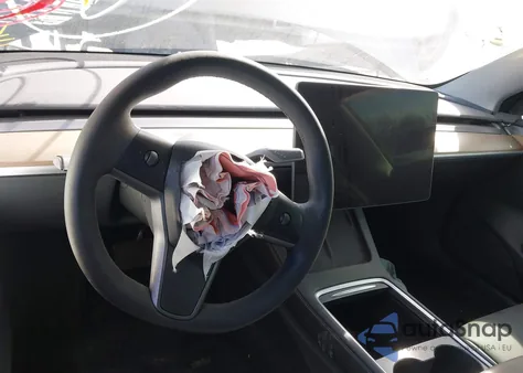 2022 Tesla Model 3 Rear-Wheel Drive z USA, uszkodzony, nr VIN 5YJ3E1EA7NF345914